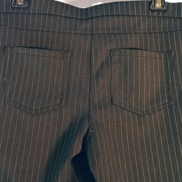EUC: No Boundaries Sze XXL/2XG (19) Black Pinstripe Pants - Picture 5 of 5